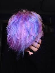 Emo or pastel goth hair