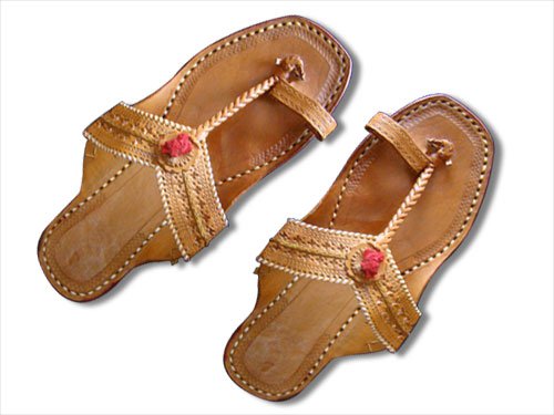 Brown Leather Thong Sandals With Tassels