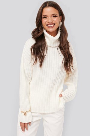 Oversized Ribbed Knitted Sweater Weiß | na-kd.com