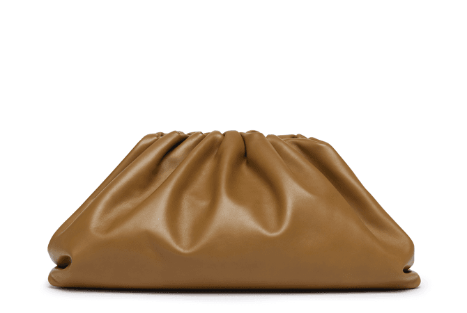 Bottega Veneta выпустил новую модель сумки - Pouch | Buro 24/7