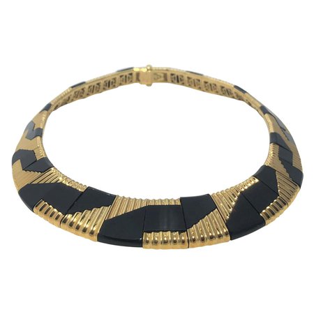 Michael Bondanza Fluted 18k Yellow Gold and Black Onyx Tapered Choker Necklace For Sale at 1stDibs