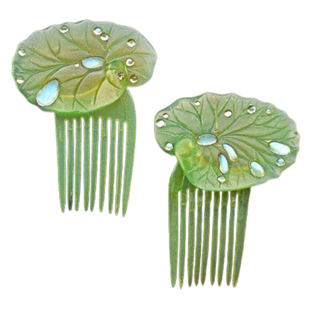 Art Nouveau Waterlilie Comb