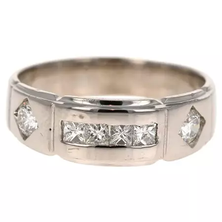 0.82 Carat Princess Round Cut Men's Wedding Band 14 Karat White Gold For Sale at 1stDibs | masculine diamond rings, masculine wedding band, princess masculine