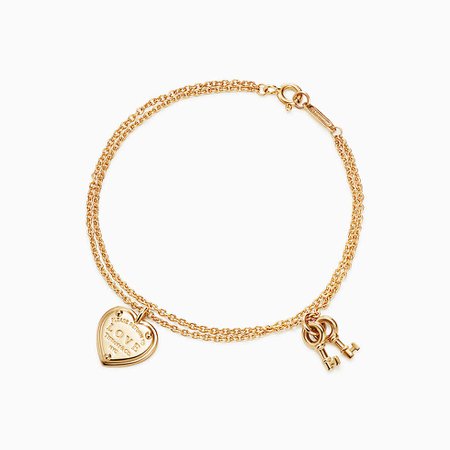 Elsa Peretti® Open Heart bracelet in 18k gold, medium. | Tiffany & Co.