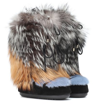 x Moon Boot® mink fur boots