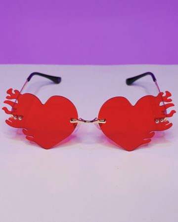 Flame heart glasses