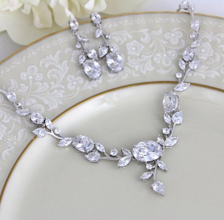 Wedding jewelry set, Crystal Wedding necklace, Bridal necklace set, Bridal jewelry set, Bridal necklace and earrings, Crystal necklace