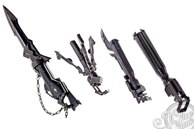 black rock shooter weapons