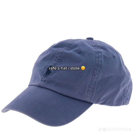 Hat<3