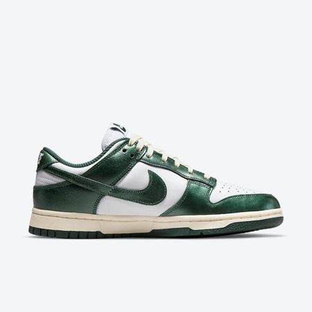Vintage Green Nike sneakers
