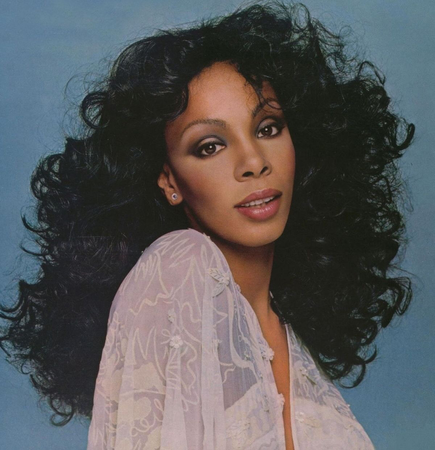 Donna summer disco hairstyle 70s hairstyle big curly hairstyle