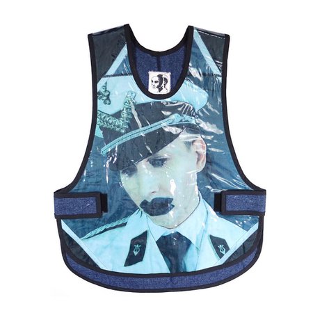 Pretend play sur Instagram : MM ‘bulletproof’ vest. Recycled denim and UV resistant vinyl. *sold*