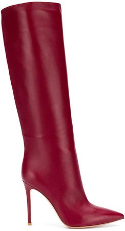 pointed knee-length boots