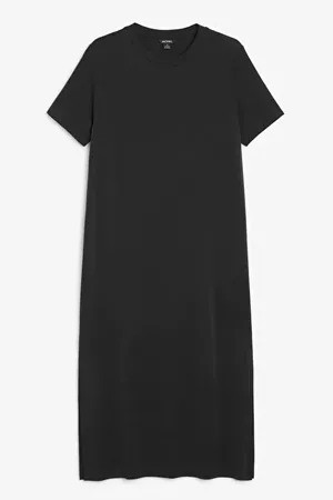Maxi t-shirt dress - Black - Maxi dresses - Monki WW