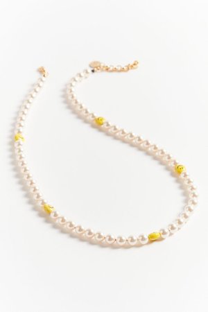 Venessa Arizaga Giggles Pearl Necklace | Urban Outfitters