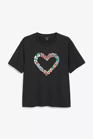 Cotton tee - Black with floral heart - Monki WW