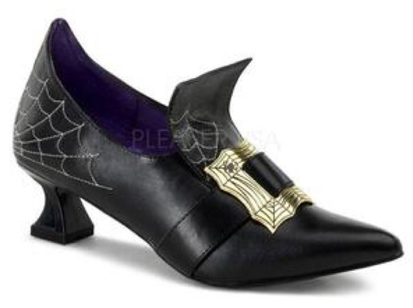 Witch shoe