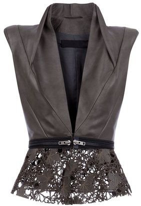 Pinterest - HAIDER ACKERMANN - Leather gilet. Inspirado en el ya clásico #peplum. ¡Ideal para combinar con camisa! | blusas