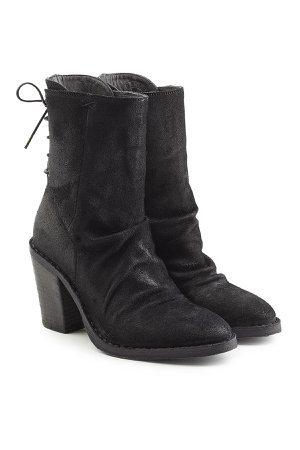 Sassy Suede Ankle Boots with Lace-Up Back Gr. IT 42