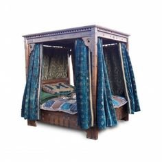 Beds Prop Hire - Large 4-poster bed with velvet drapes