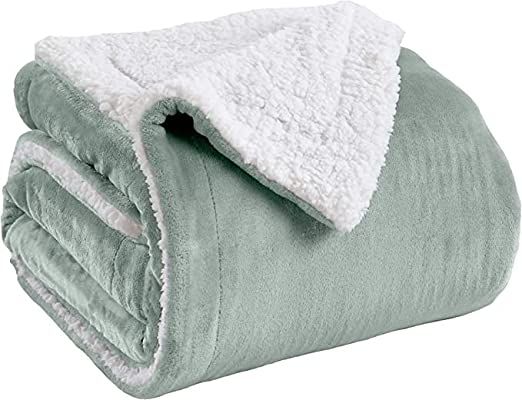 Great Bay Home Sherpa Fleece and Velvet Plush King Throw Blanket Aqua | Thick Blanket for Fall and Winter | Cozy, Soft, and Warm Fleece Throw Blanket | Cielo Collection : Home & Kitchen