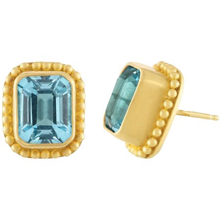 Reinstein Ross Classic 11.00 Carat Blue Topaz and Apricot Gold Stud Earrings For Sale at 1stDibs