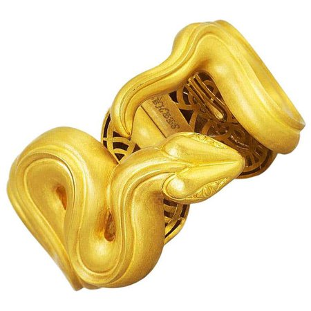 24 Karat Pure Gold Handcrafted Wavey Snake Cuff Bracelet For Sale at 1stDibs