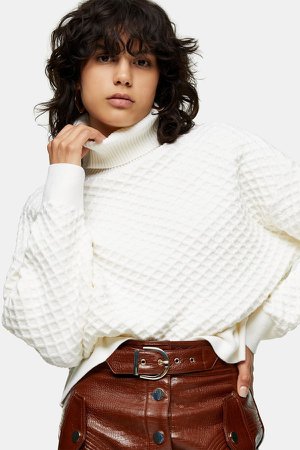 White Quilted Oversized Knitted Sweater