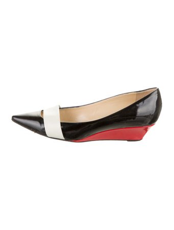 Kate Spade New York Patent Leather Pointed-Toe Pumps - Shoes - WKA157382 | The RealReal