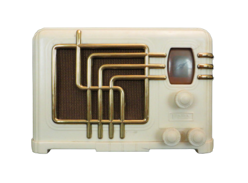 1939 FADA Art Deco Bakelite Radio.