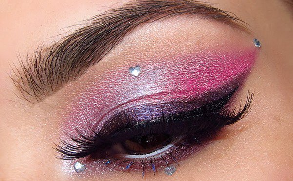 pink eyeshadow