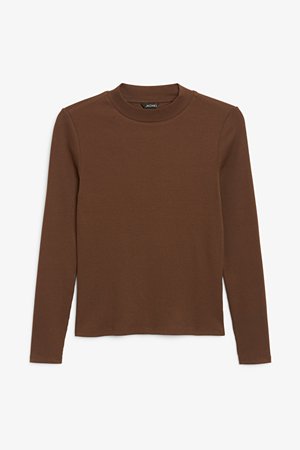 Long-sleeved low turtleneck top - Brown - T-shirts - Monki WW