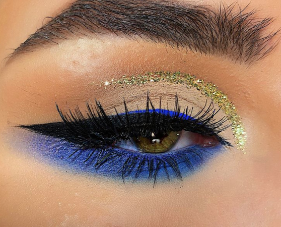 Blue/gold makeup