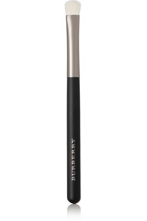 Burberry Beauty | Small Eyeshadow Brush – No.11 – Lidschattenpinsel | NET-A-PORTER.COM