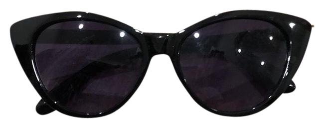*clipped by @luci-her* Vintage Black Cat Eye Sunnies Sunglasses - Tradesy