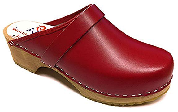 Amazon.com | AM-Toffeln 100 Clogs in Red | Mules & Clogs