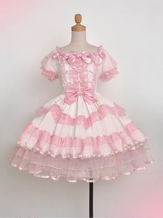 Pink lolita dress