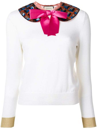 knit top with detachable collar