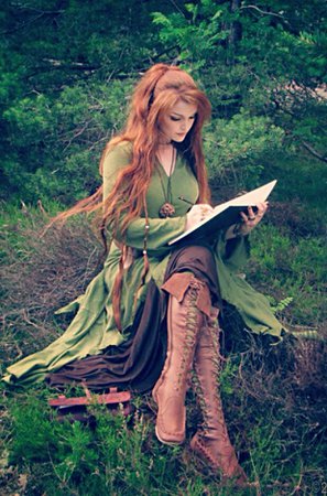 Red head female elf cosplay lotr lord of the rings elvish elf