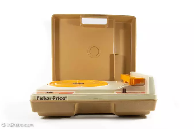 VINTAGE FISHER PRICE CHILD'S PHONOGRAPH TURNTABLE RECORD PLAYER MODEL – in2retro