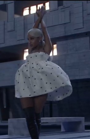 Ariana Grande- ntltc The music Video