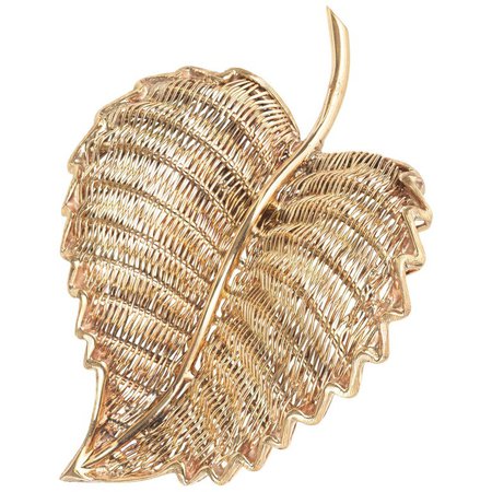 Tiffany and Co. Yellow Gold Midcentury Wire Leaf Brooch