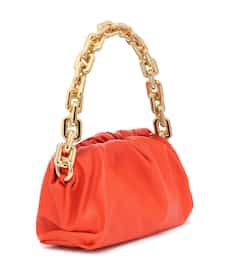 The Chain Pouch Leather Shoulder Bag | Bottega Veneta - Mytheresa