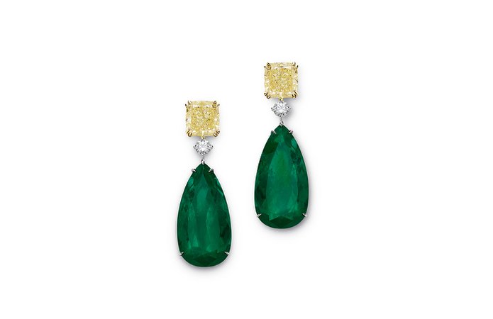 Copard, emerald earrings