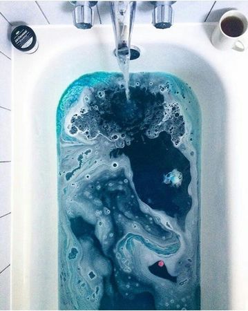 Tub Blue Water