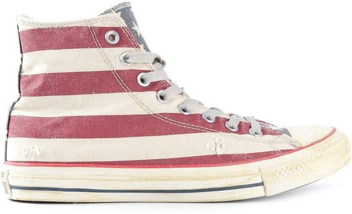 'Chuck Taylor' distressed flag sneakers