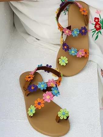 Applique Toe Post Flat Sandals | SHEIN USA