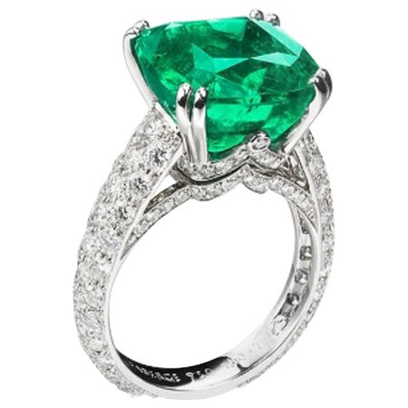 Fabergé Collection Three Colors of Love Gubelin Cert 8.27 Carat Emerald Ring For Sale at 1stDibs