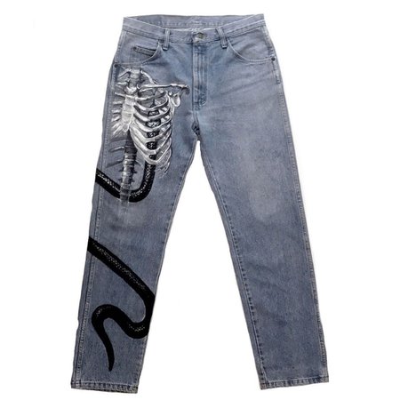 Digital Pants Museum sur Instagram : @ashfireworks "Poison" Painted Jeans