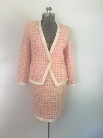 1980s Escada Pink Houndstooth Plaid Suit | Etsy